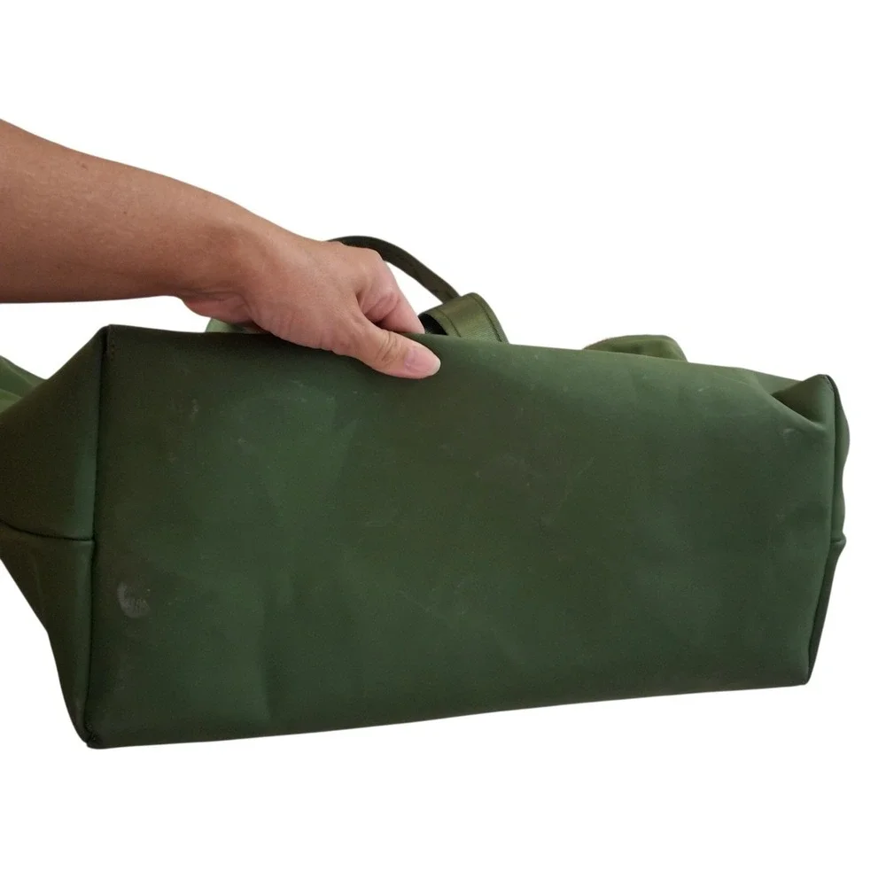 Hunter for Target Green Oversized Zipper Overnight Tote Bag Carryon‎